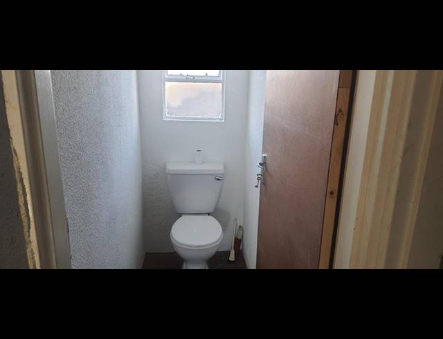 3 BEDROOM HOUSE FOR SALE IN SALFIN